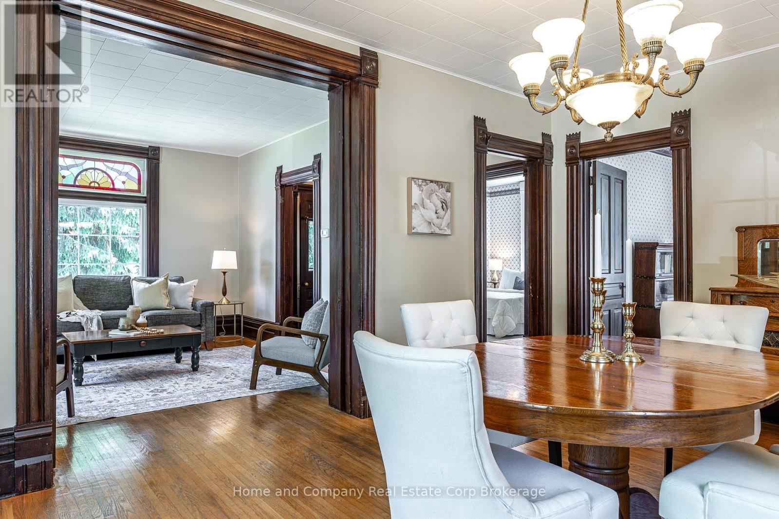 232 THOMAS STREET - 11
