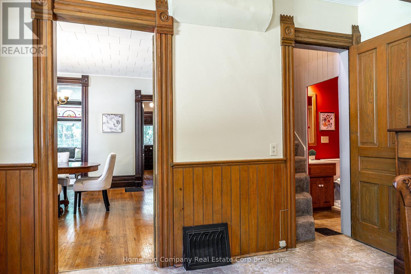 232 THOMAS STREET - 16