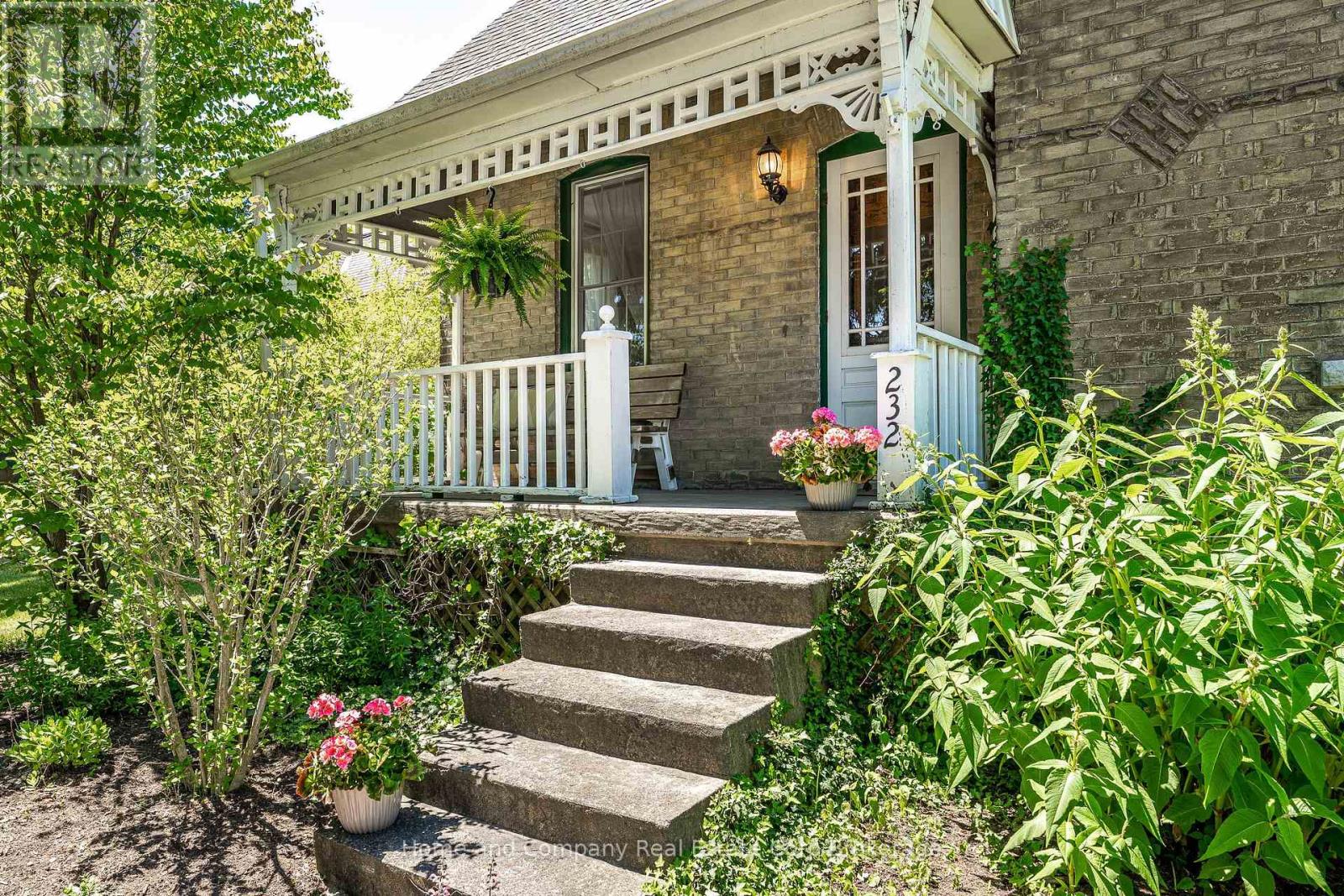 232 THOMAS STREET - Image 2