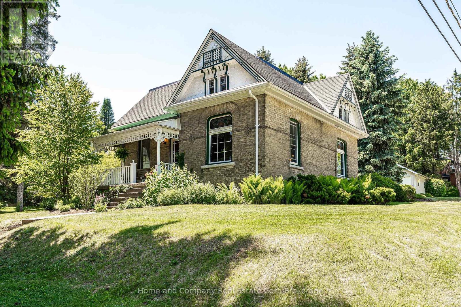 232 THOMAS STREET - 35