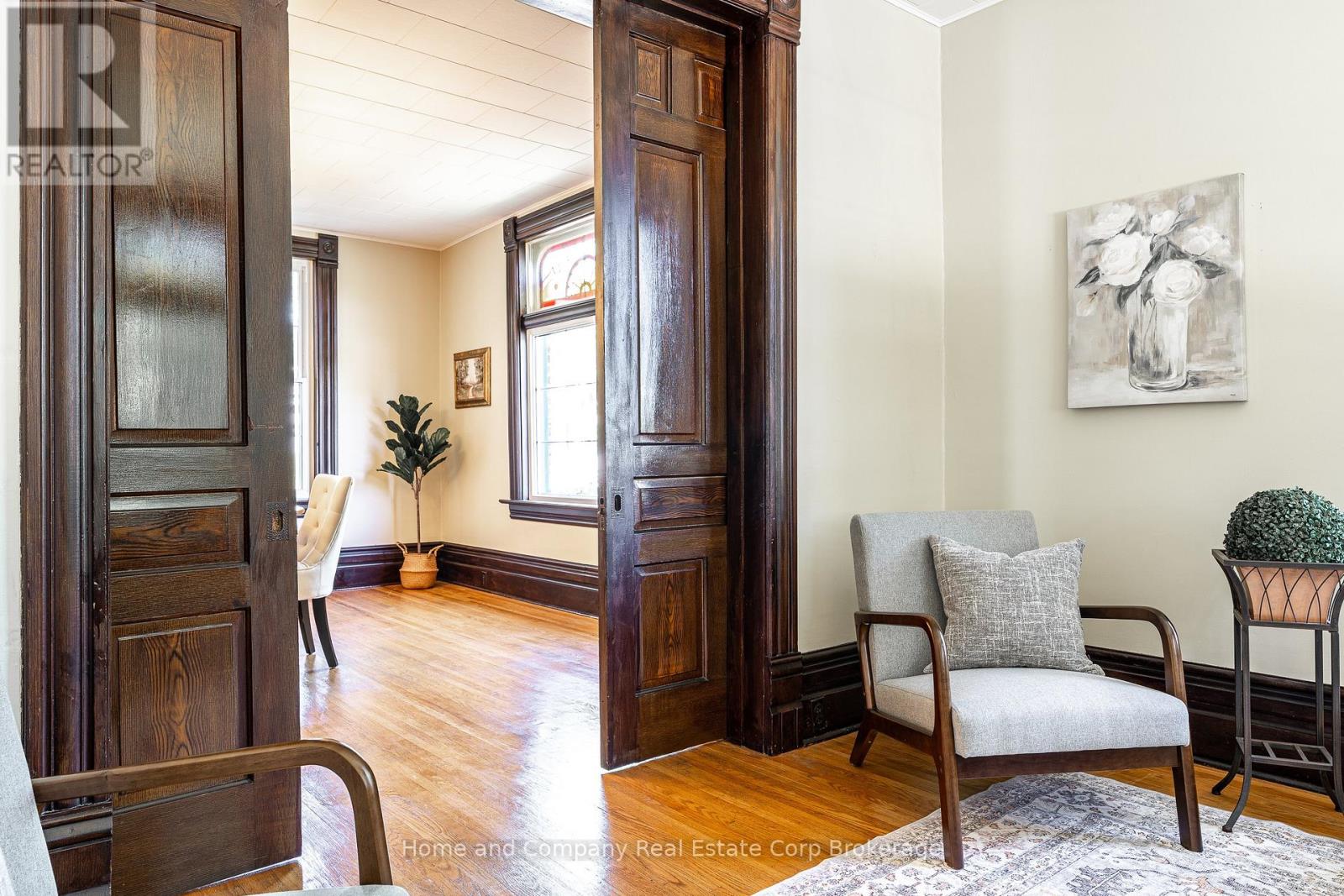 232 THOMAS STREET - 9