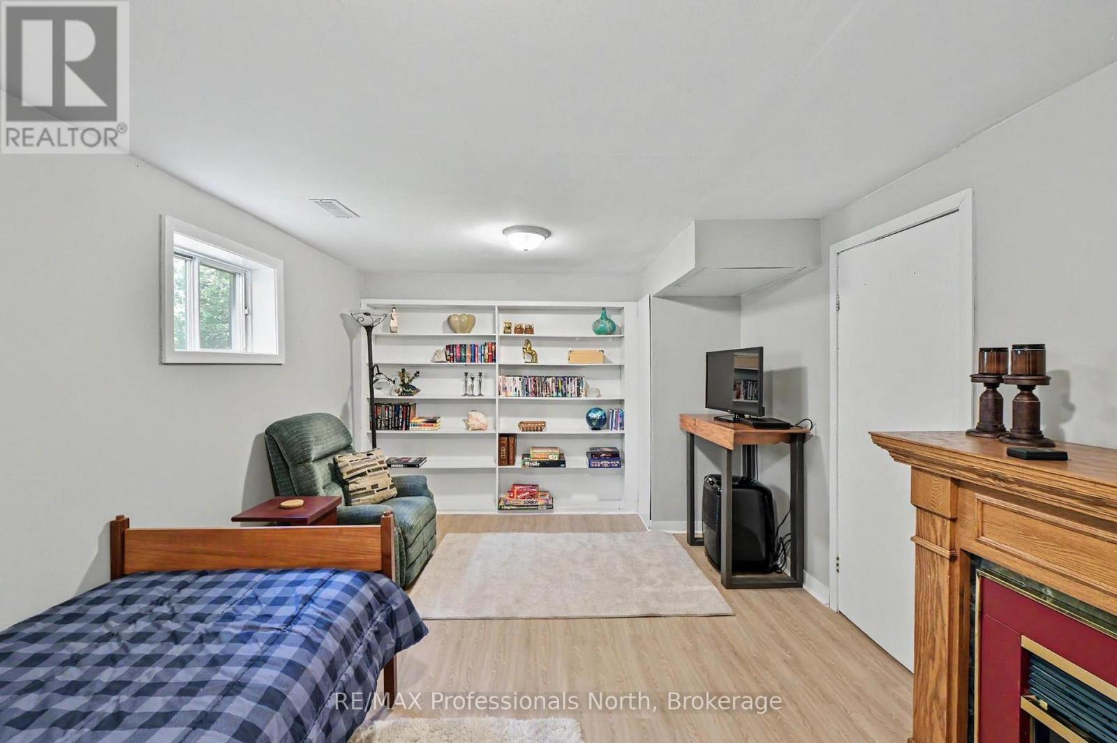 3186 COUNTY ROAD 121 ROAD - 32