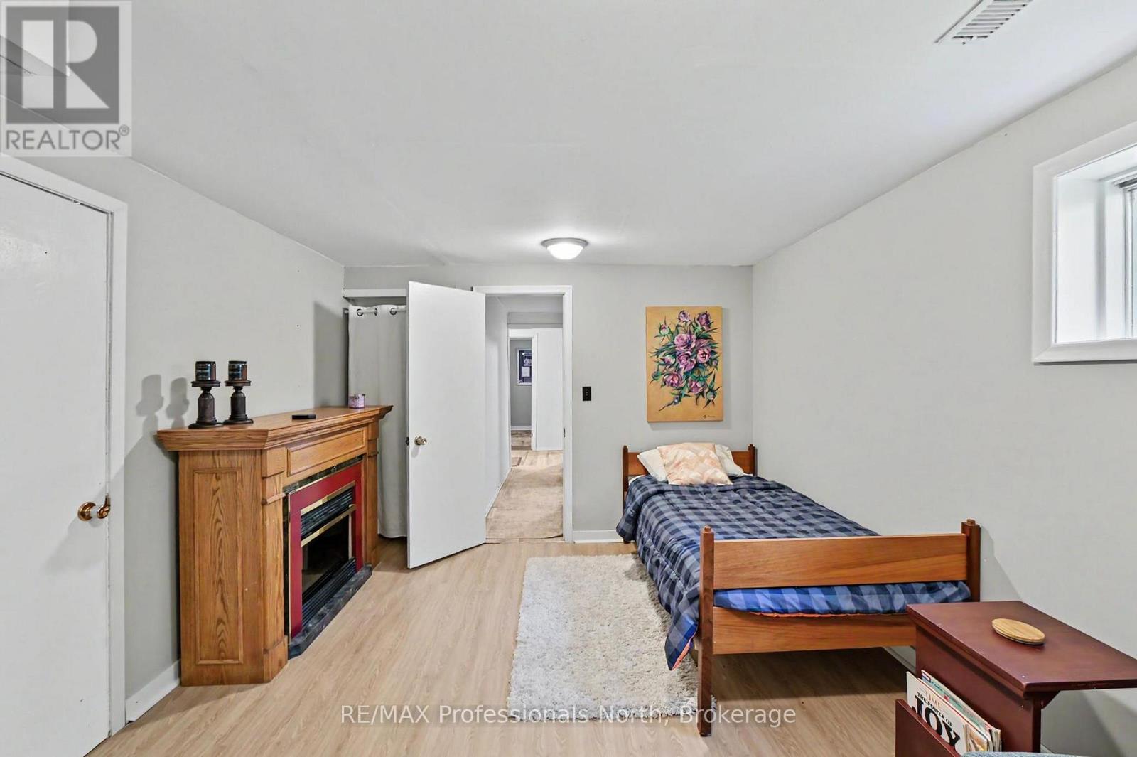 3186 COUNTY ROAD 121 ROAD - 33