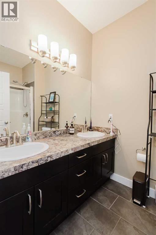 12429 103B Street - 21
