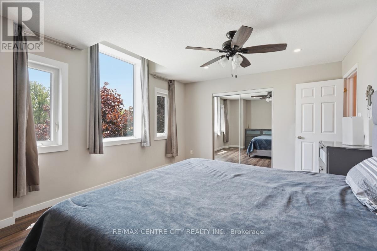 1141 CROSSCREEK CRESCENT - 18