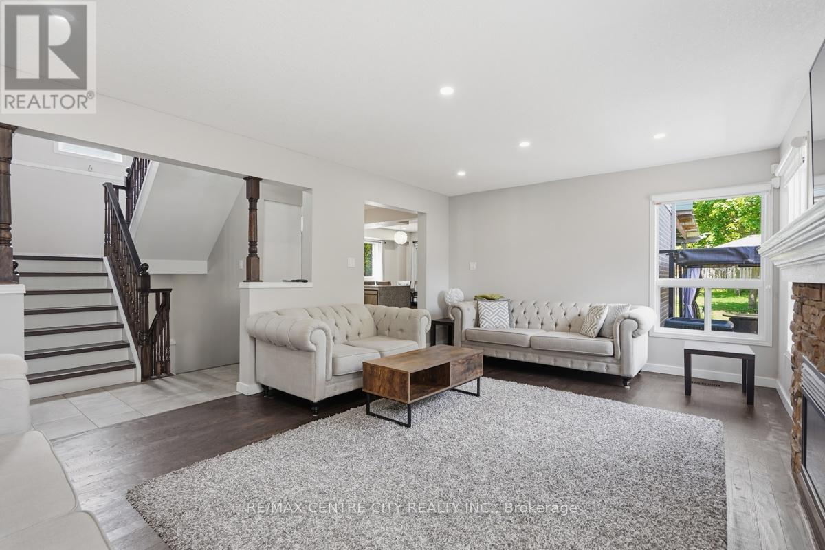 1141 CROSSCREEK CRESCENT - 6