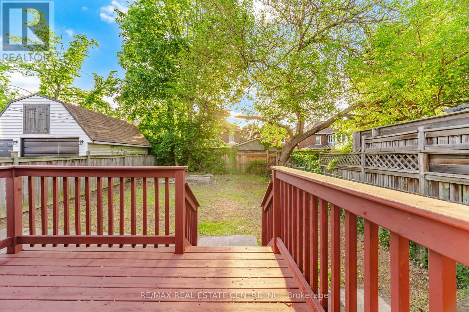 90 HOLTON AVENUE S - 46