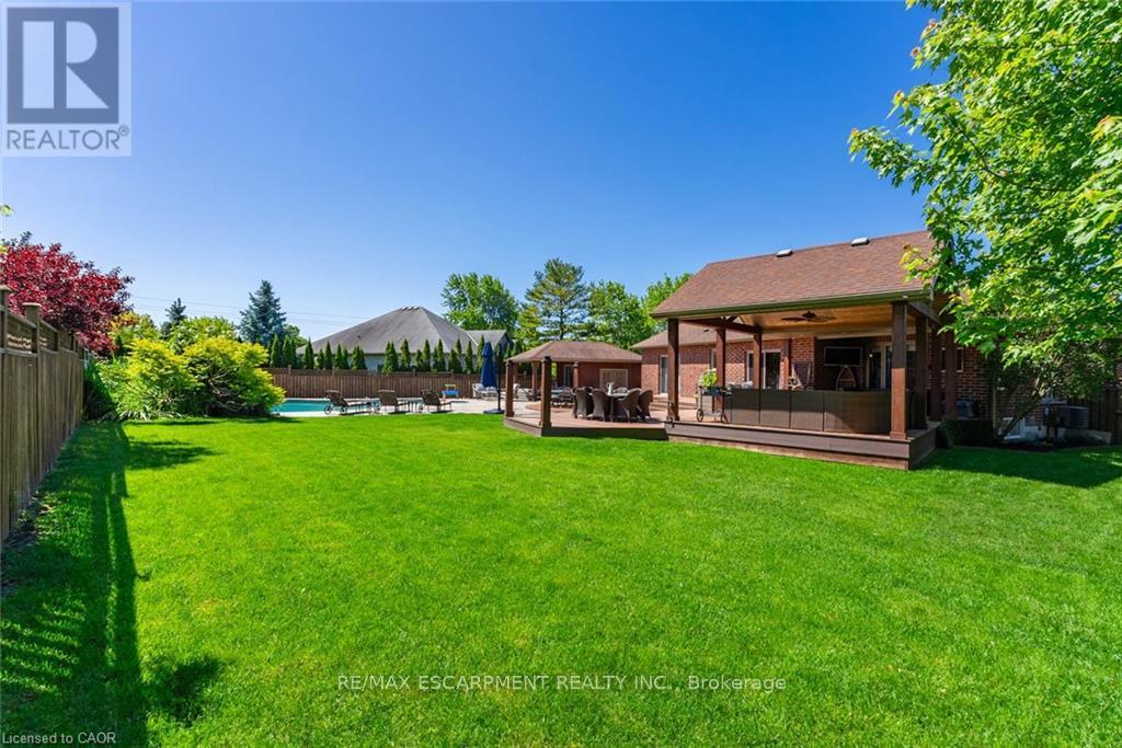 46 SEA BREEZE DRIVE - 41