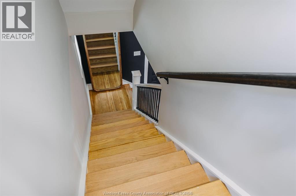 2263 Fraser AVENUE - 27