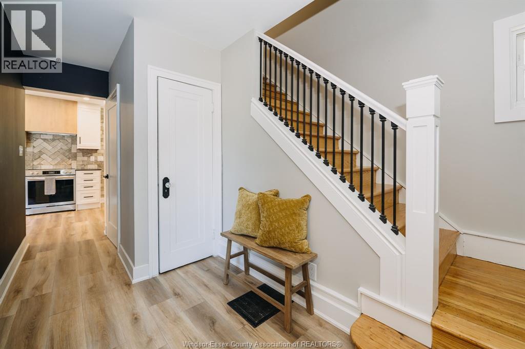 2263 Fraser AVENUE - 13