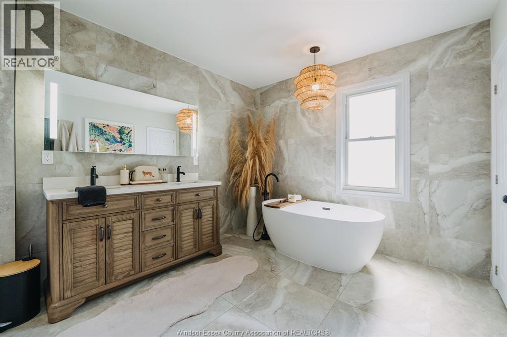 2263 Fraser AVENUE - 19