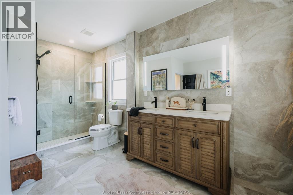 2263 Fraser AVENUE - 22