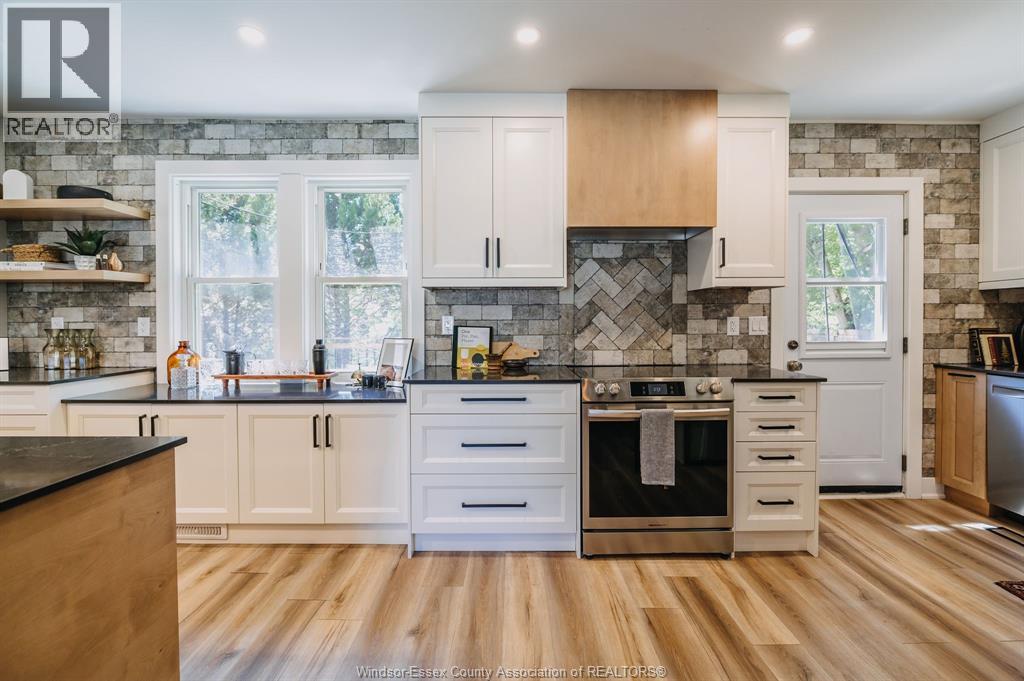 2263 Fraser AVENUE - 6