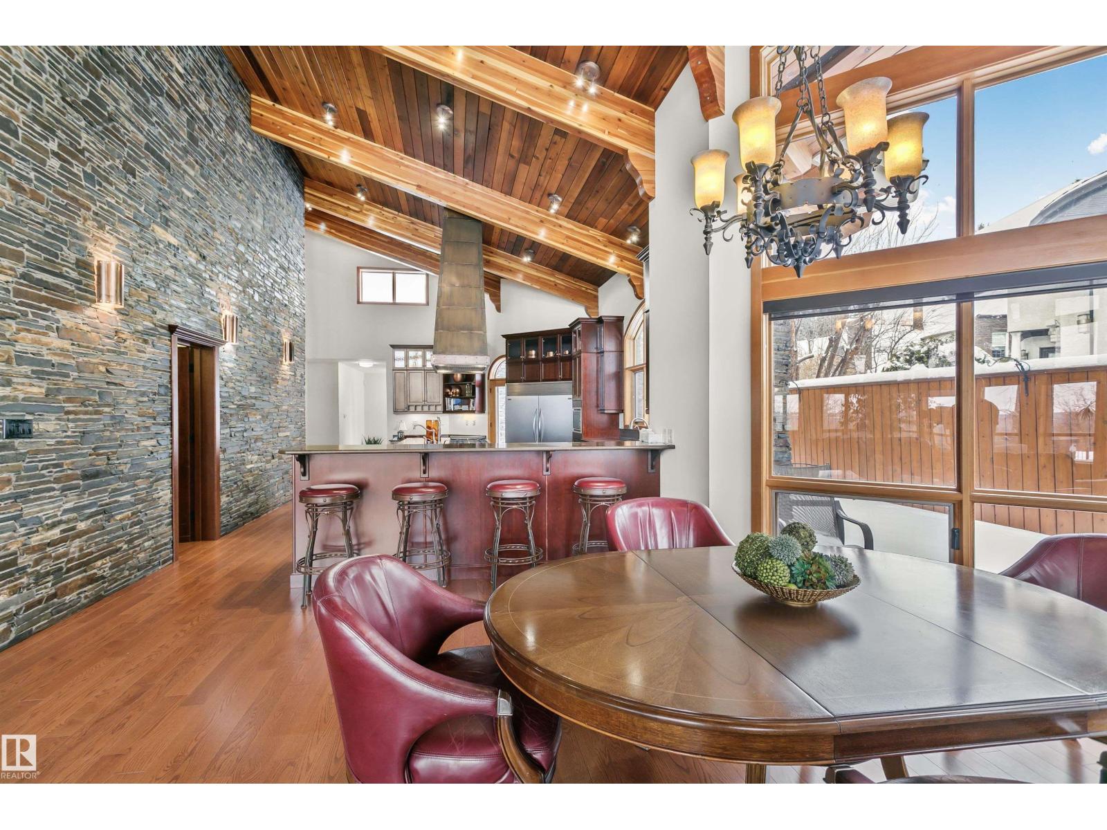 12 WELLINGTON CR NW - 25