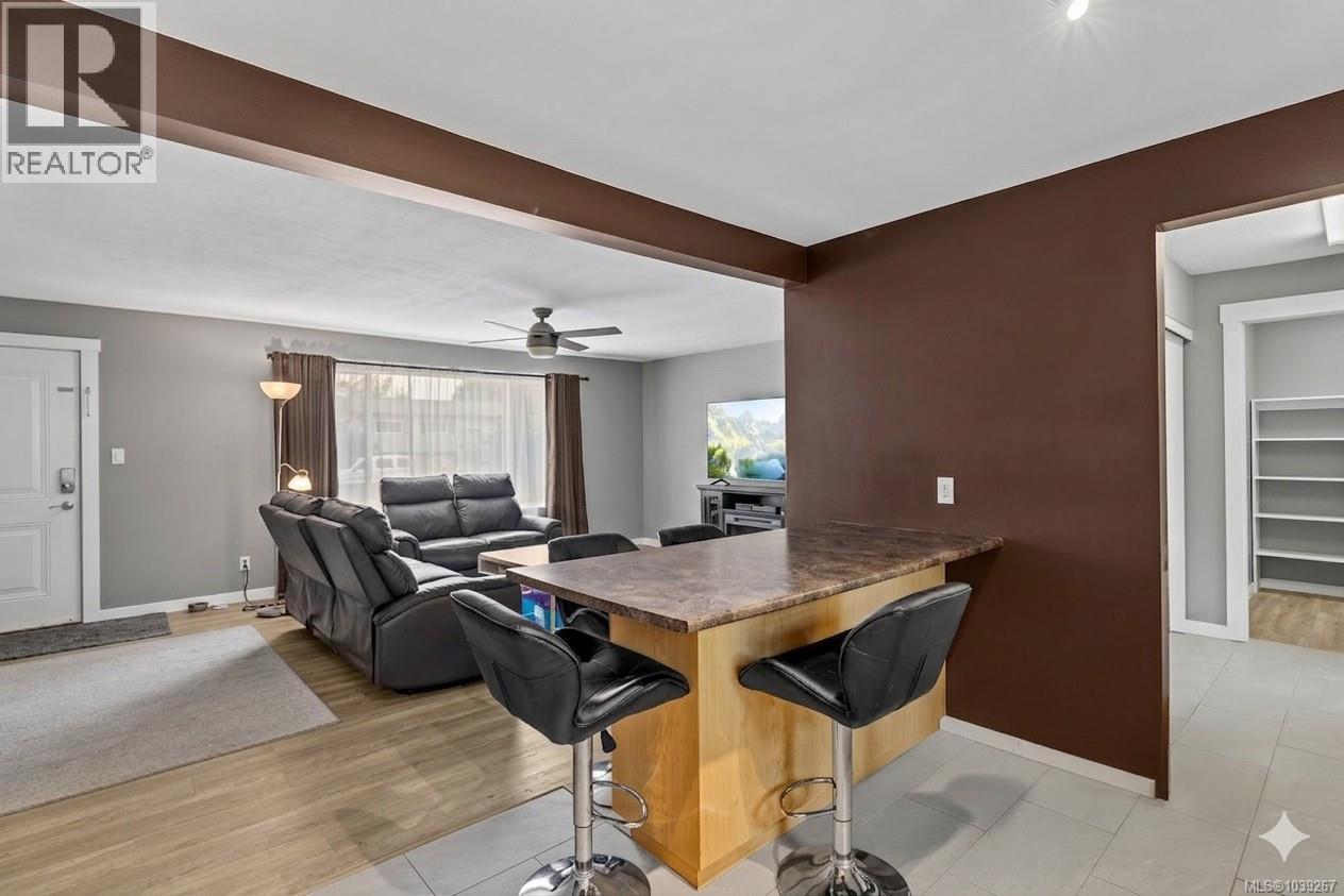 375 Temple St - 18