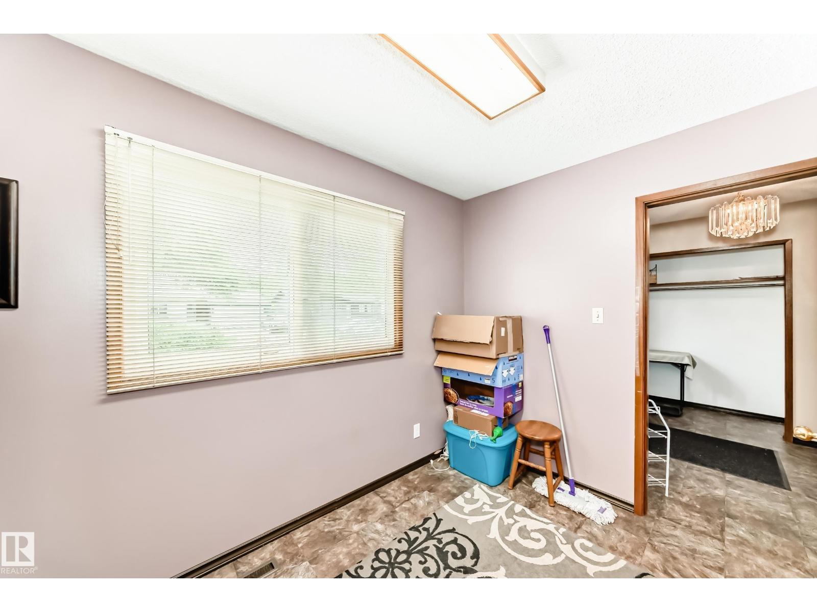 14808 62 ST NW - 30