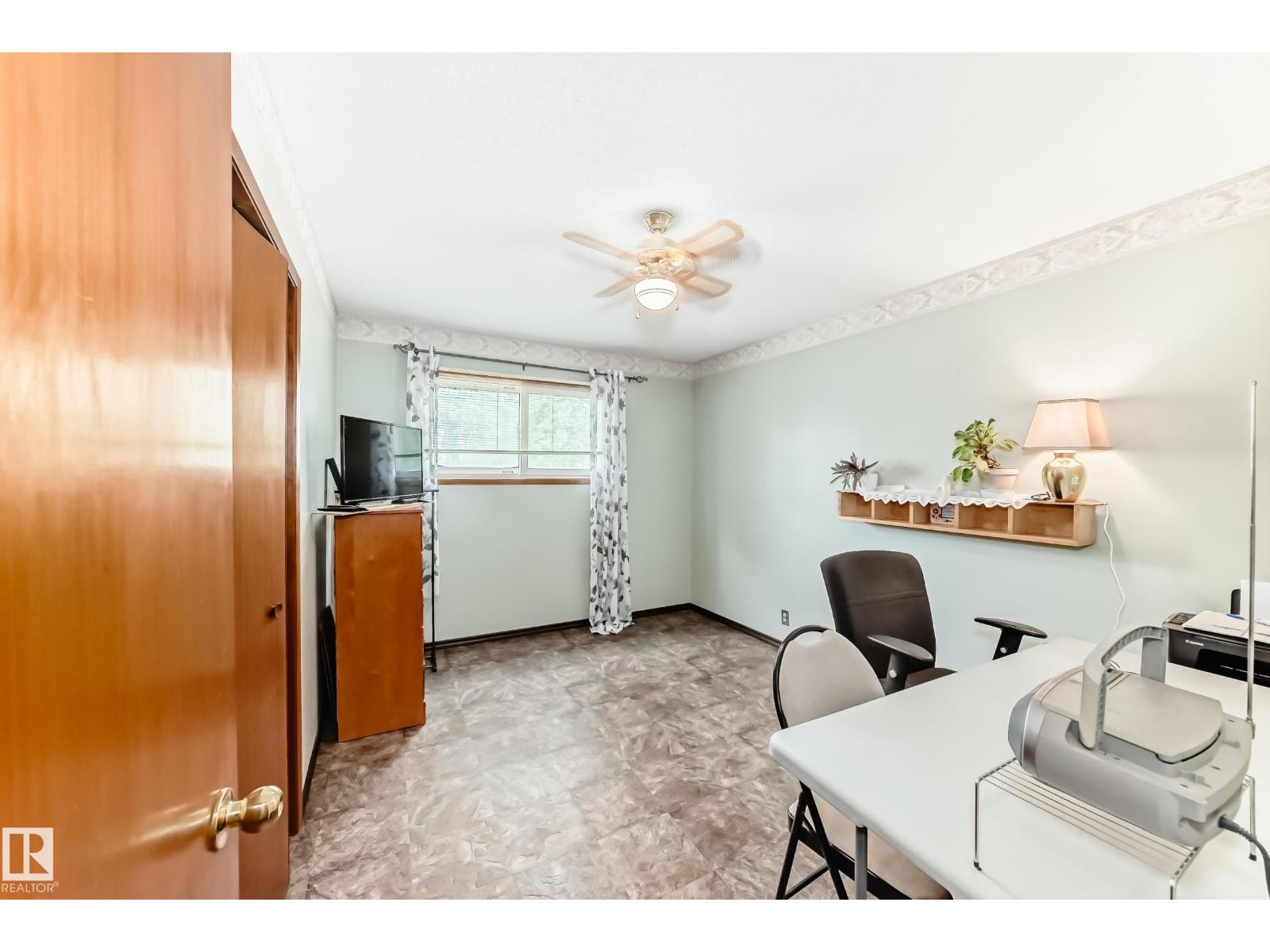 14808 62 ST NW - 38