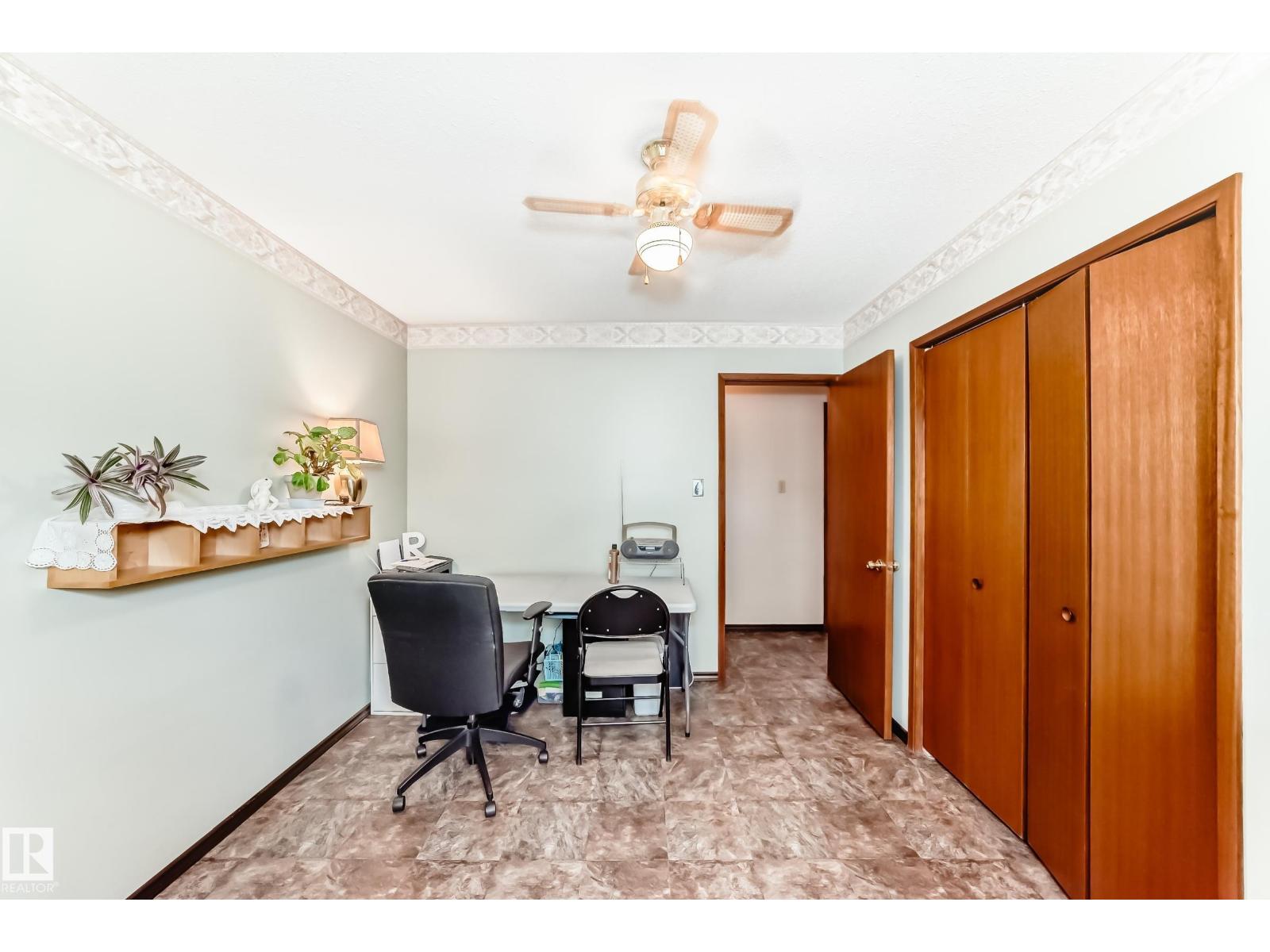 14808 62 ST NW - 39