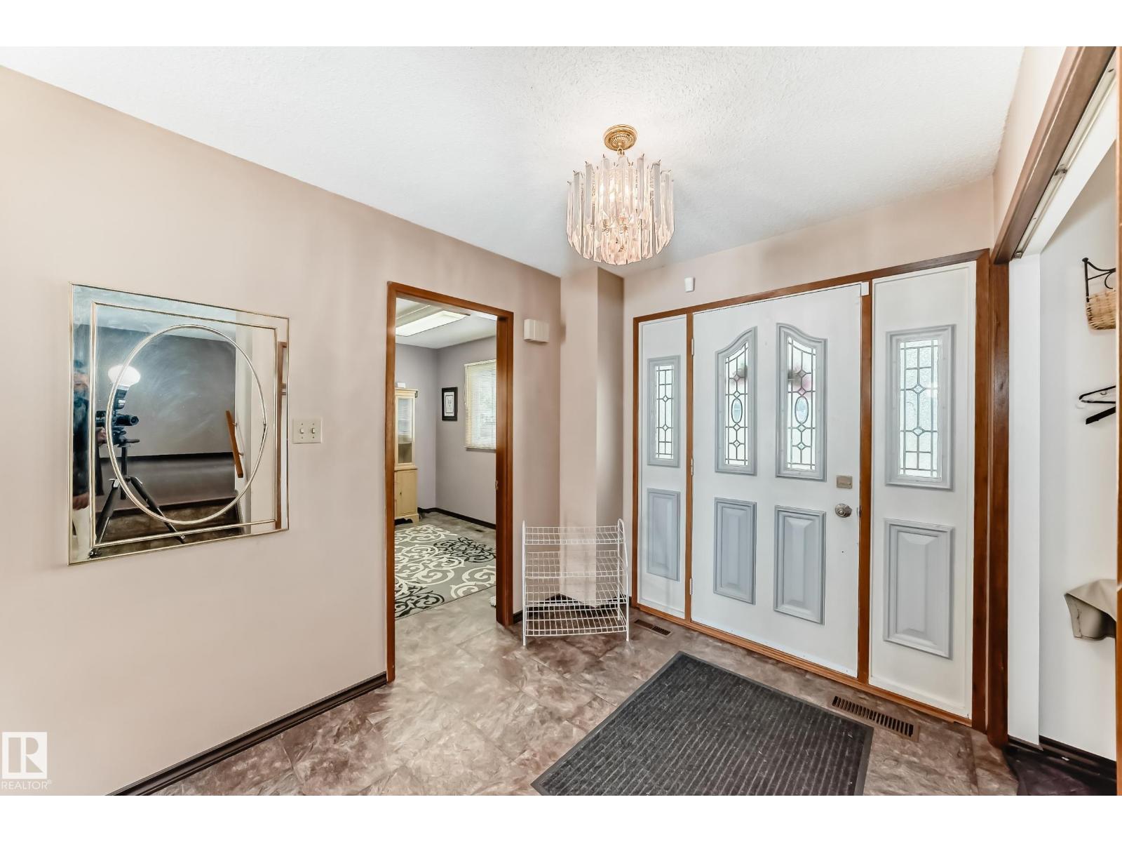 14808 62 ST NW - 4