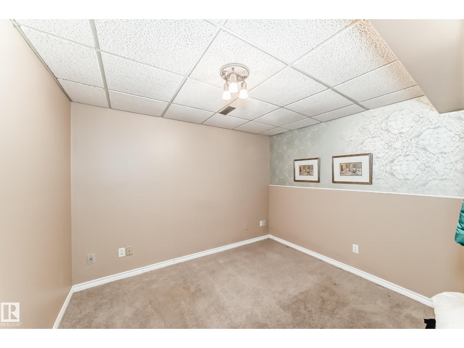 14808 62 ST NW - 47