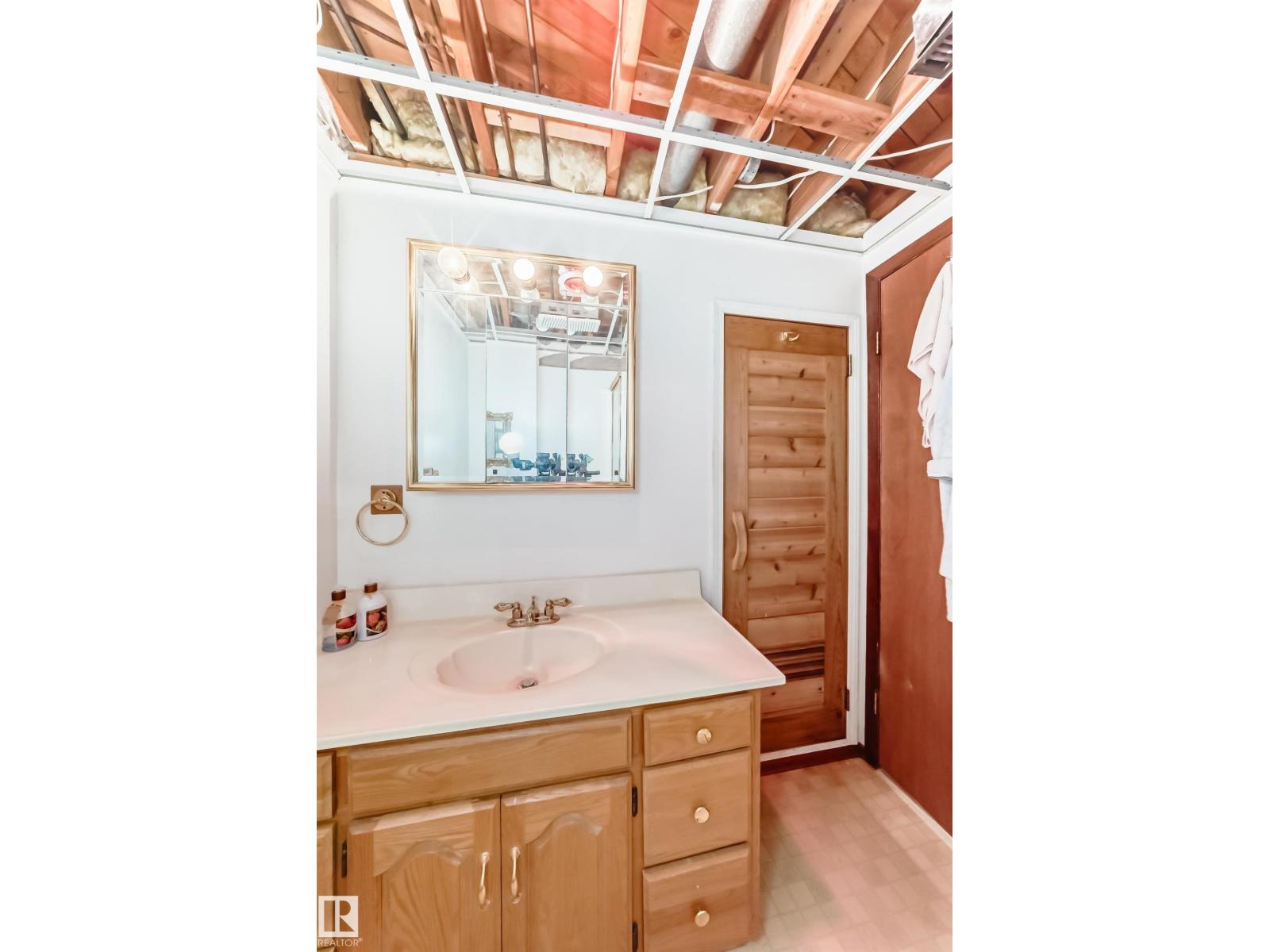 14808 62 ST NW - 51