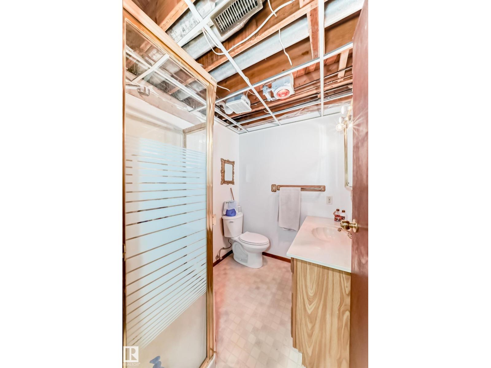 14808 62 ST NW - 53