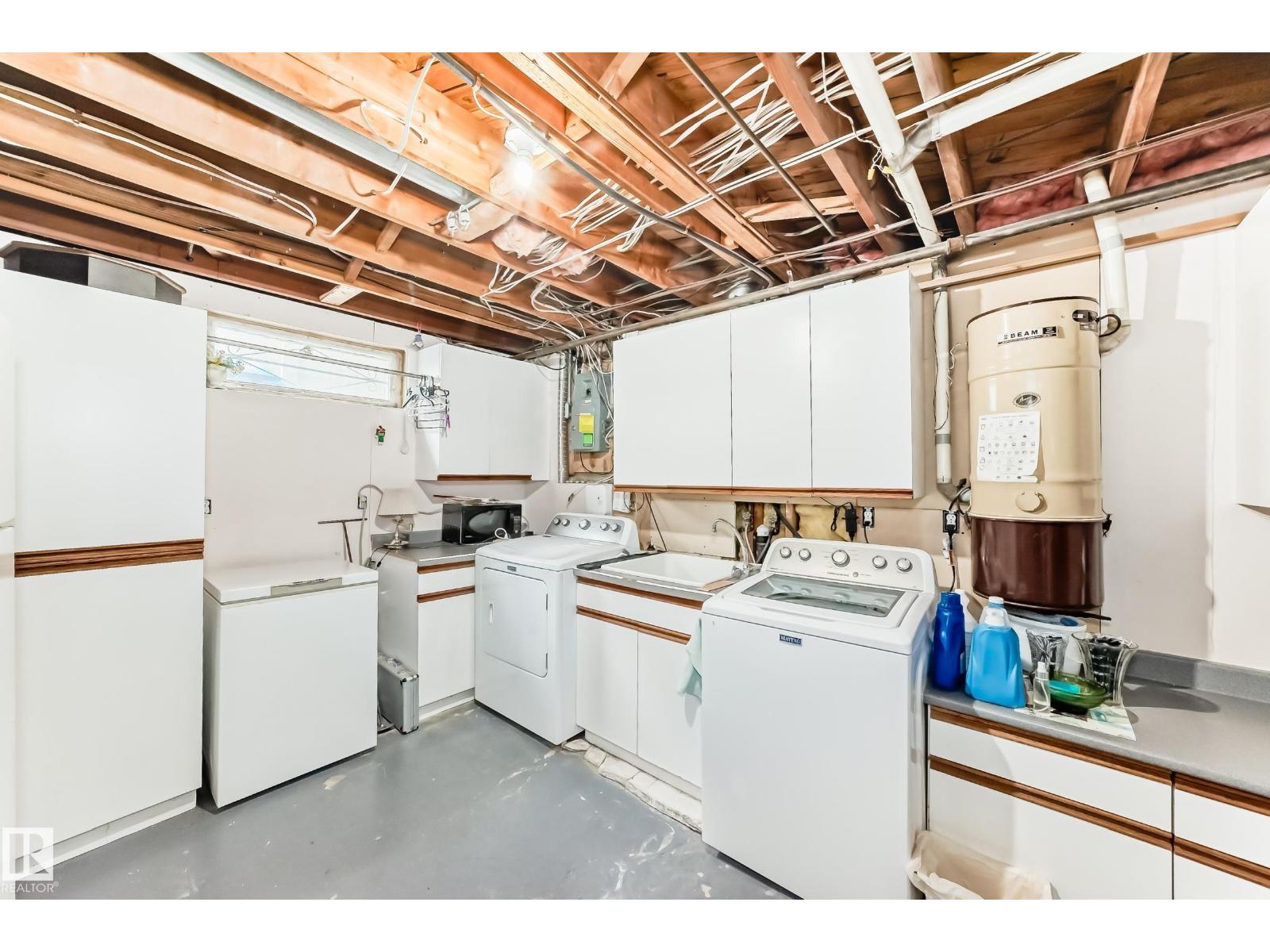 14808 62 ST NW - 55