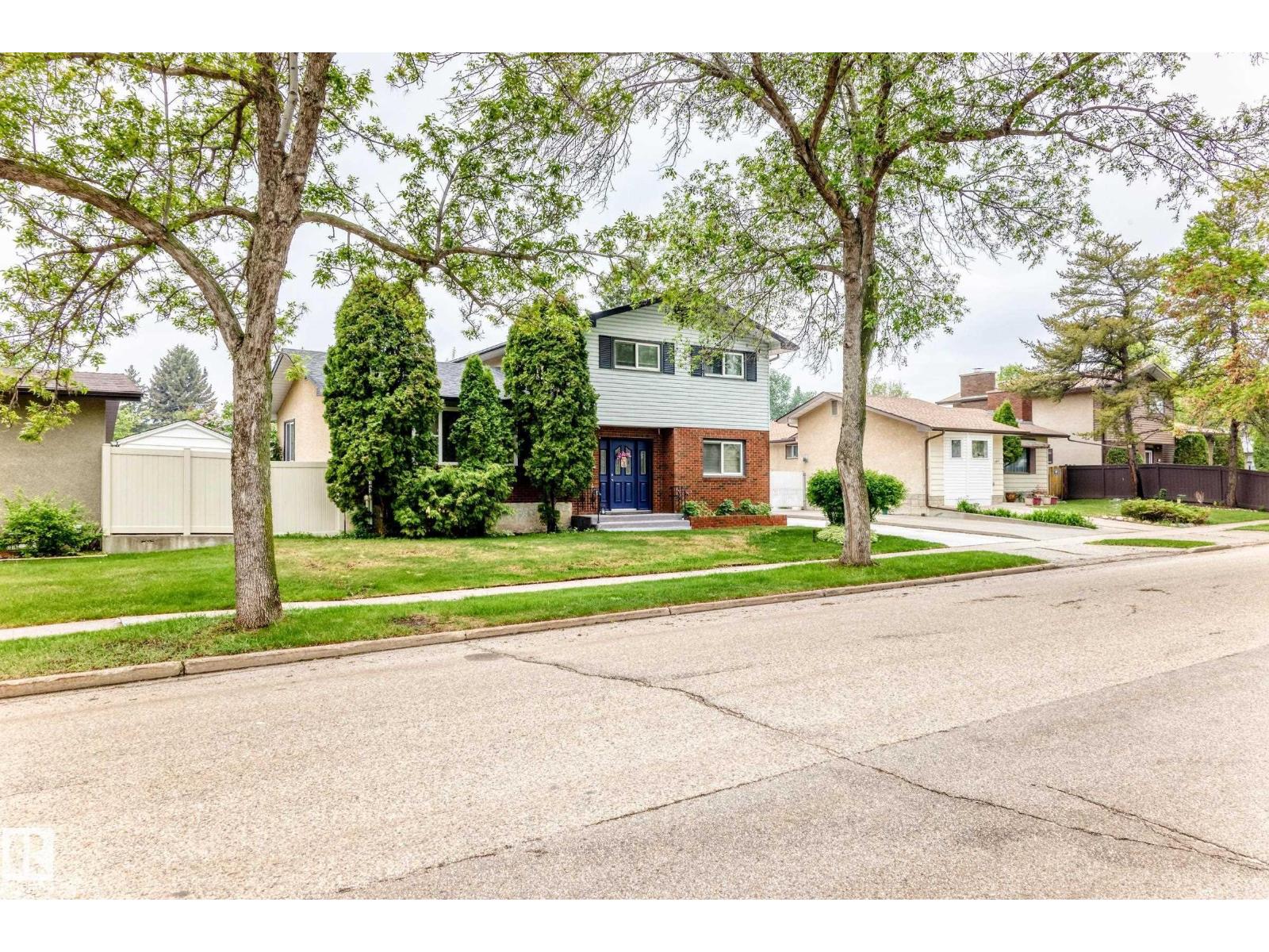 14808 62 ST NW - 67