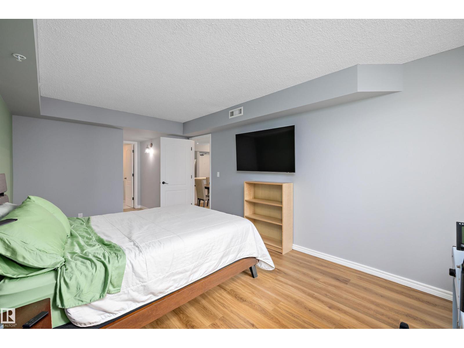 #1503 10909 103 AV NW - 27