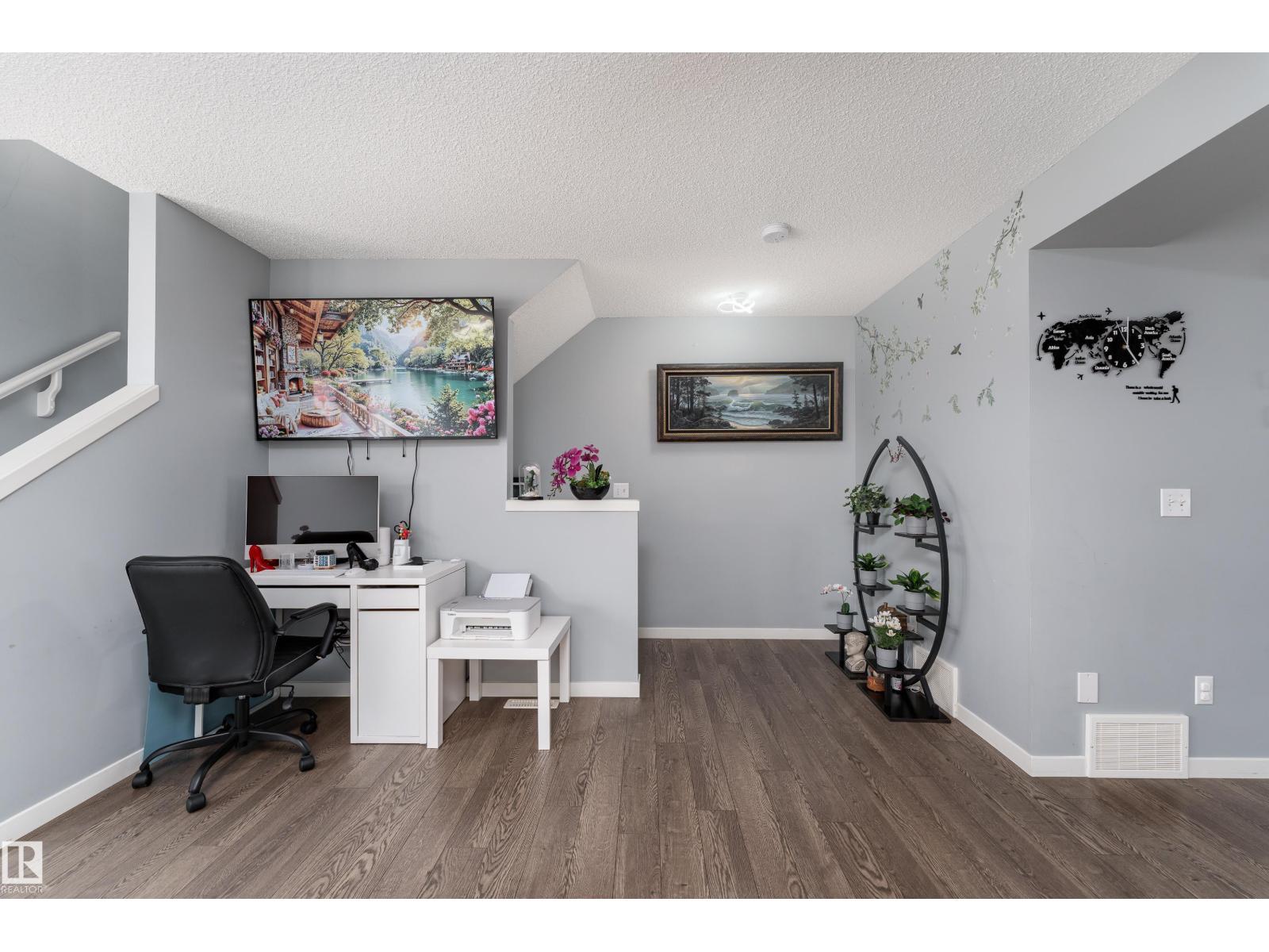 #2 1816 RUTHERFORD RD SW - 14