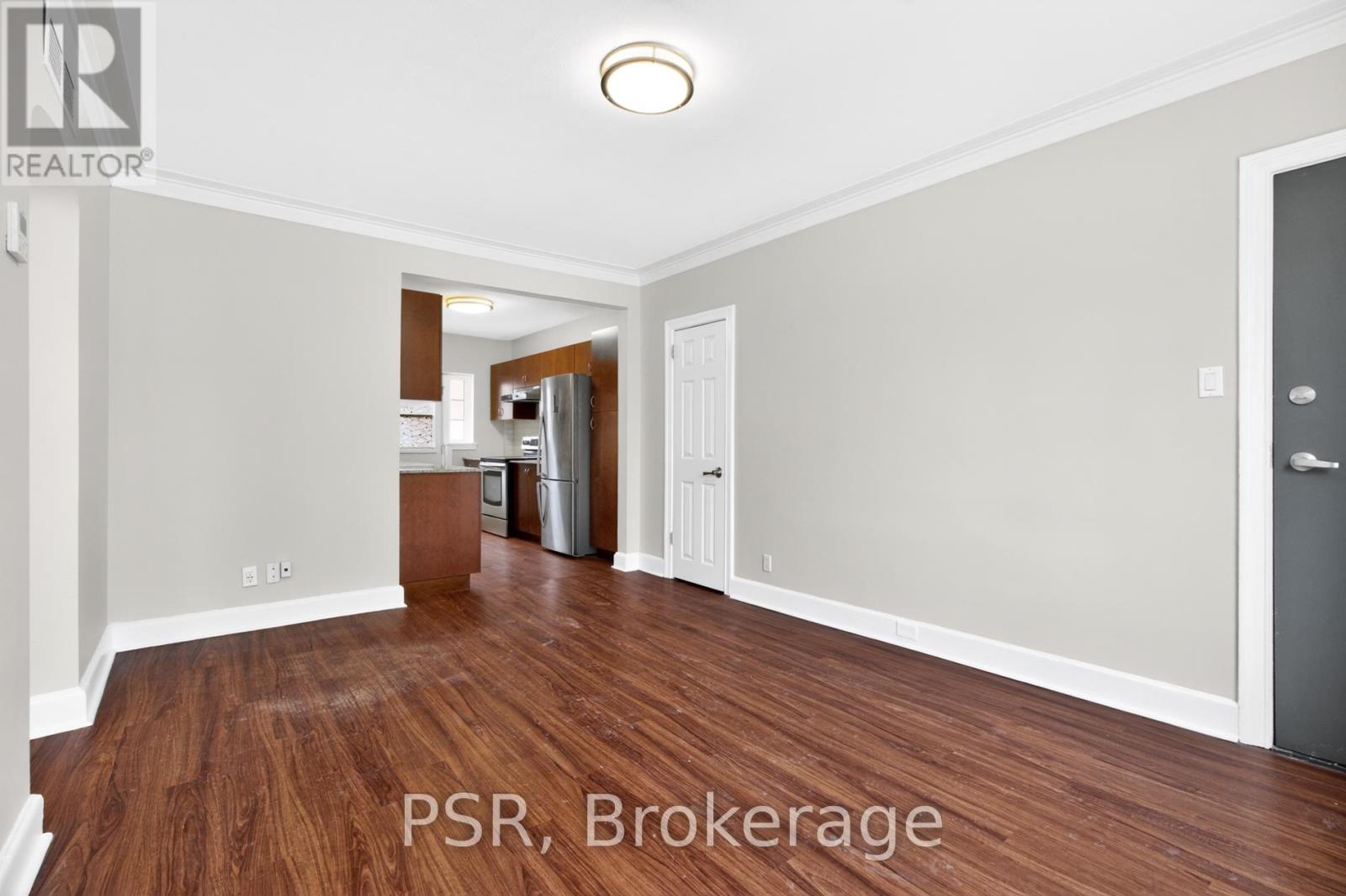 L06 - 1347 BAYVIEW AVENUE