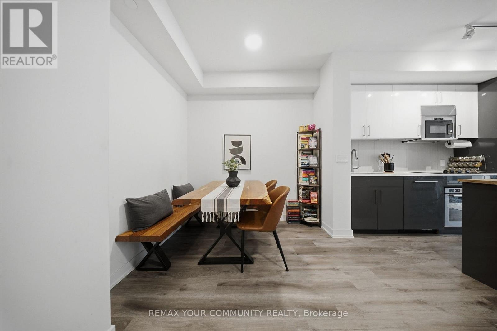 #515 840 ST CLAIR AVENUE W - 5