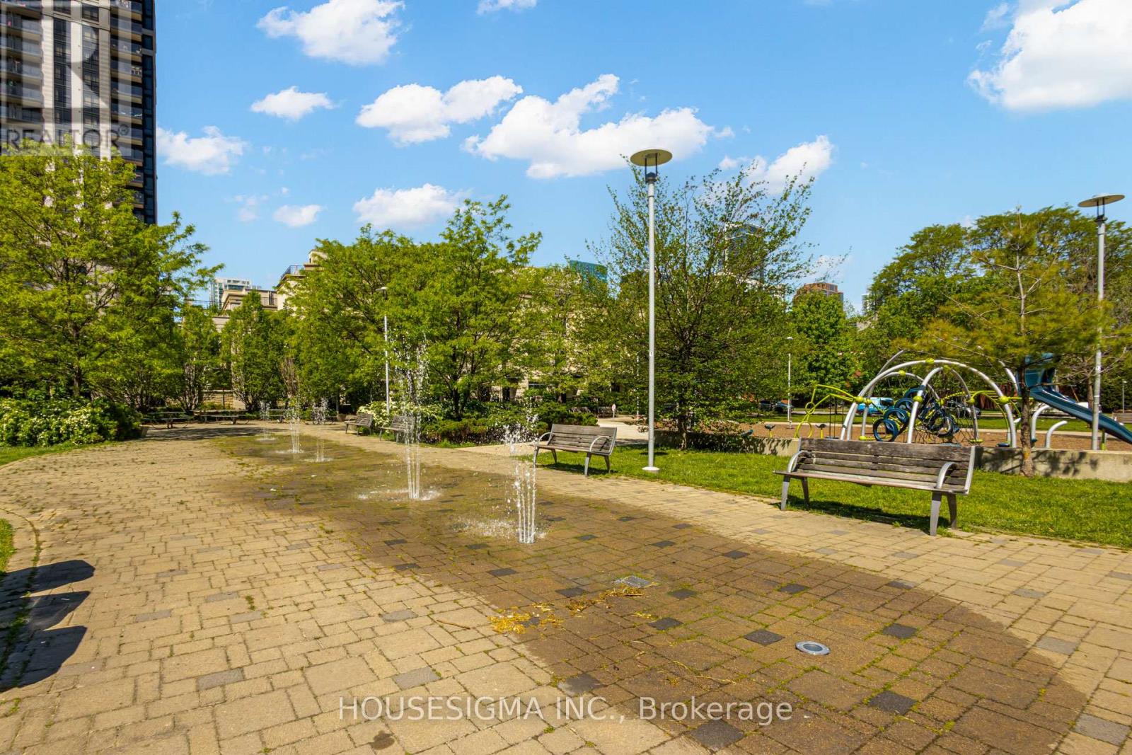 #230 120 HARRISON GARDEN BOULEVARD - 38