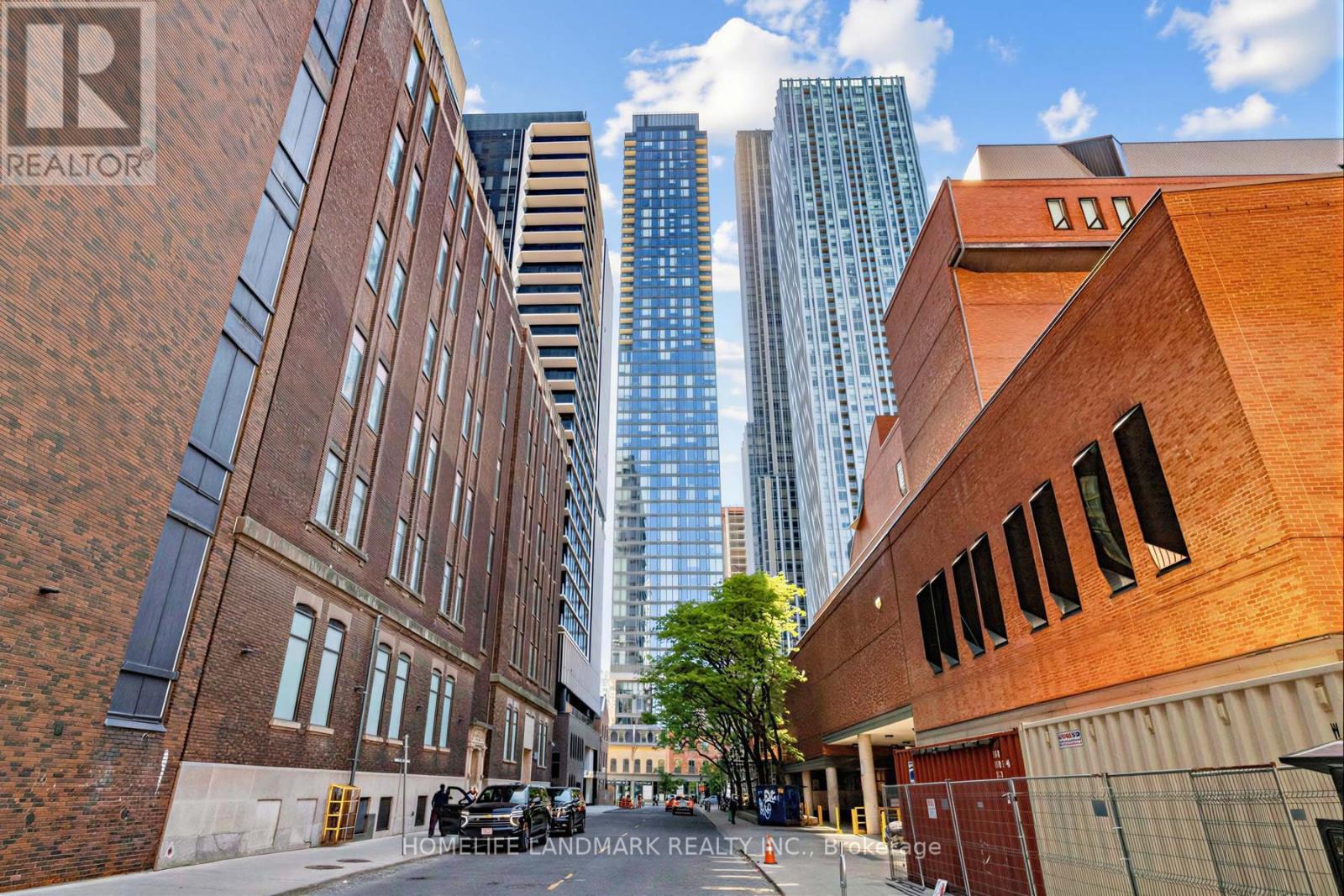 #1103 8 CUMBERLAND STREET - 3