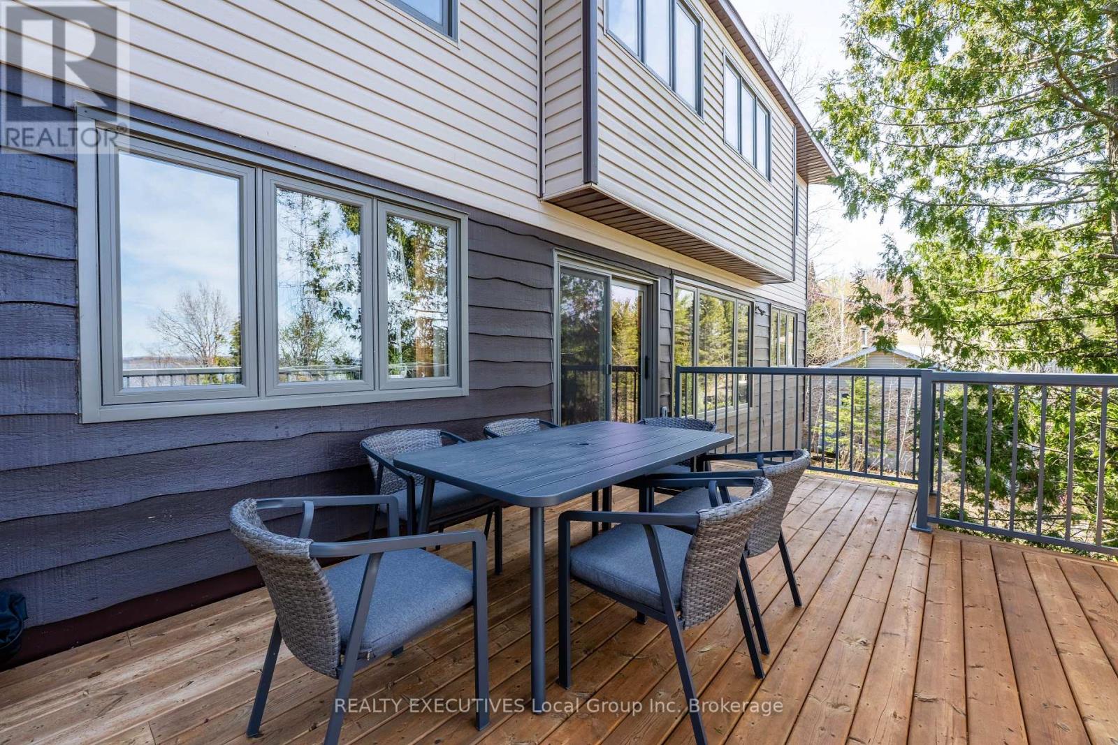 410 PINECREEK CRESCENT - 14