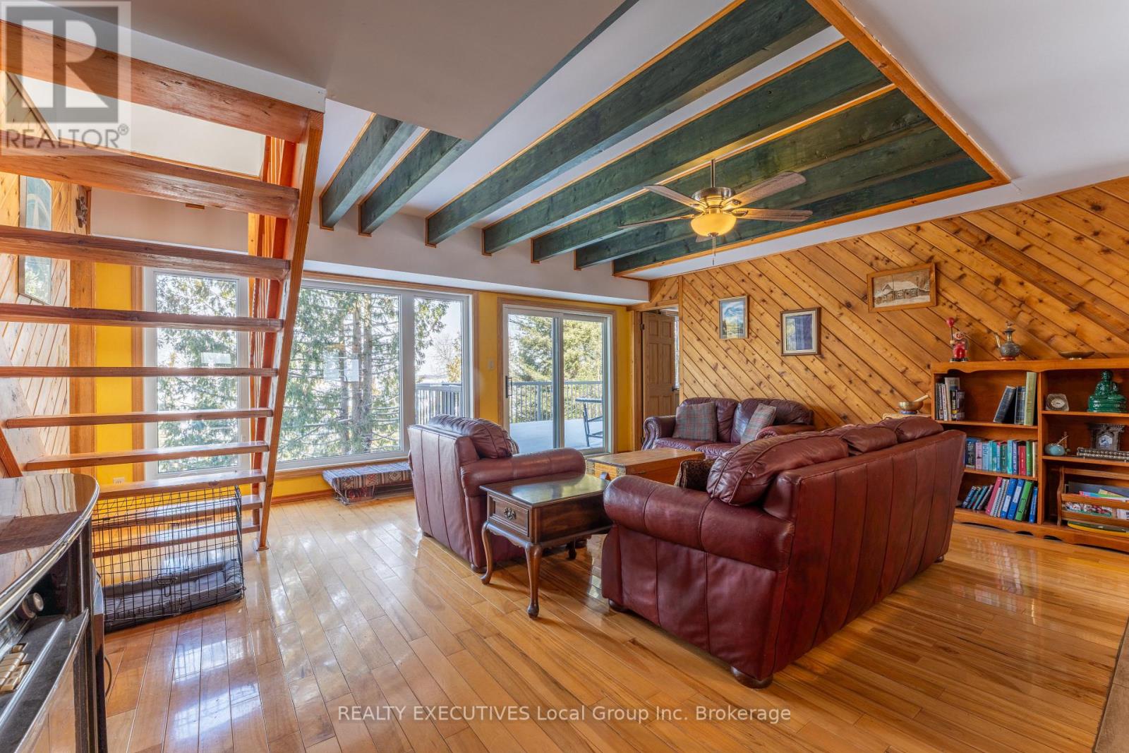410 PINECREEK CRESCENT - 9