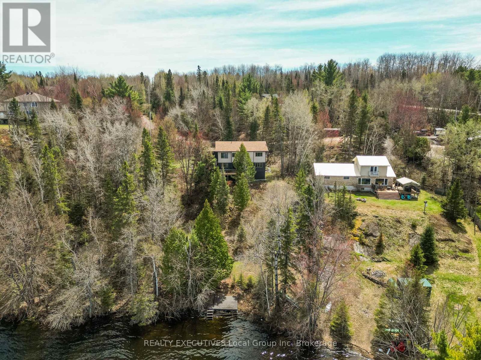410 PINECREEK CRESCENT - 8