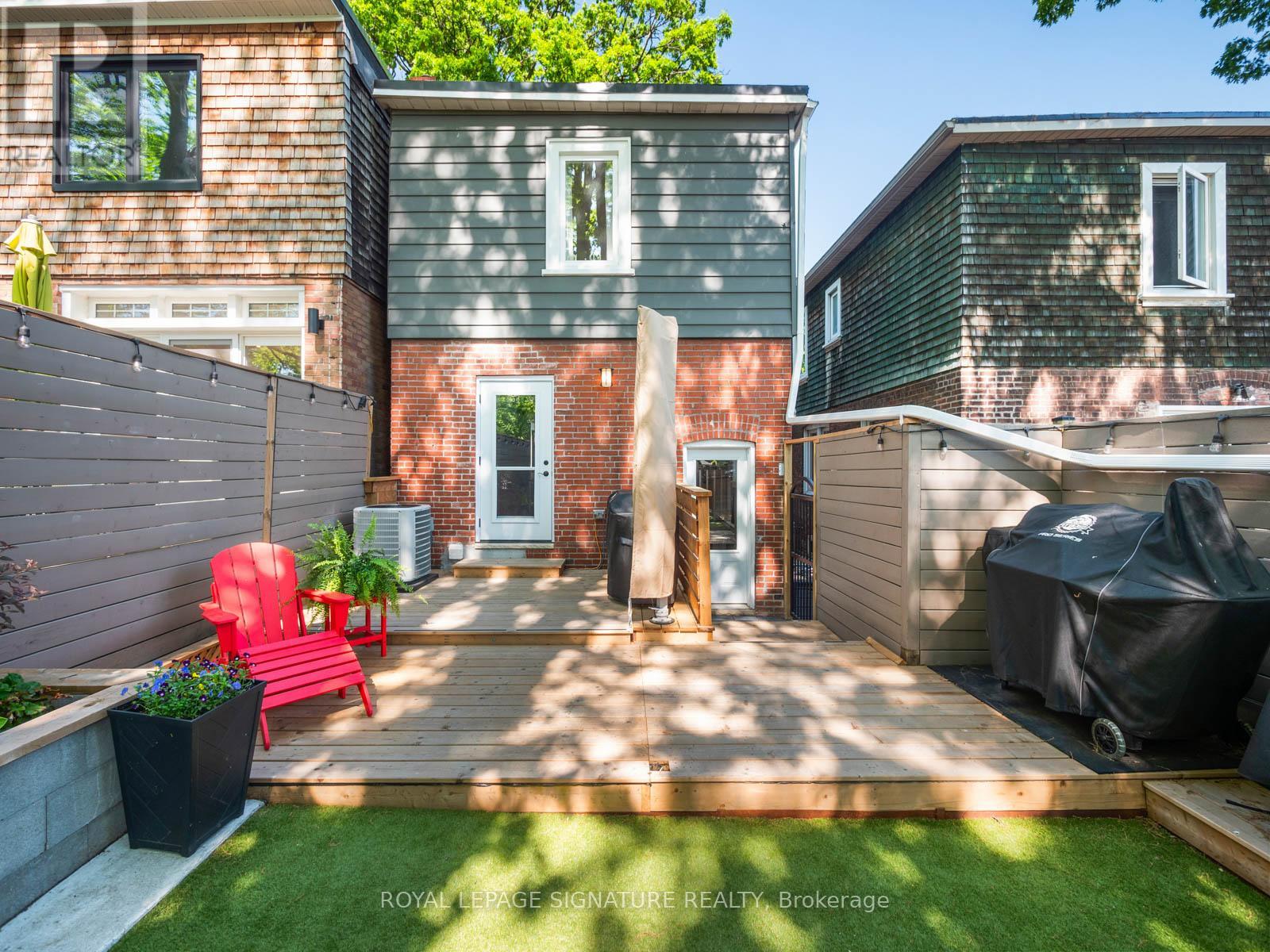 82 GLENMOUNT PARK ROAD - 36