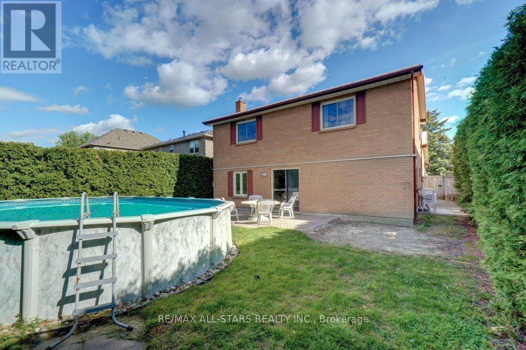 75 HAWLEY CRESCENT - 48