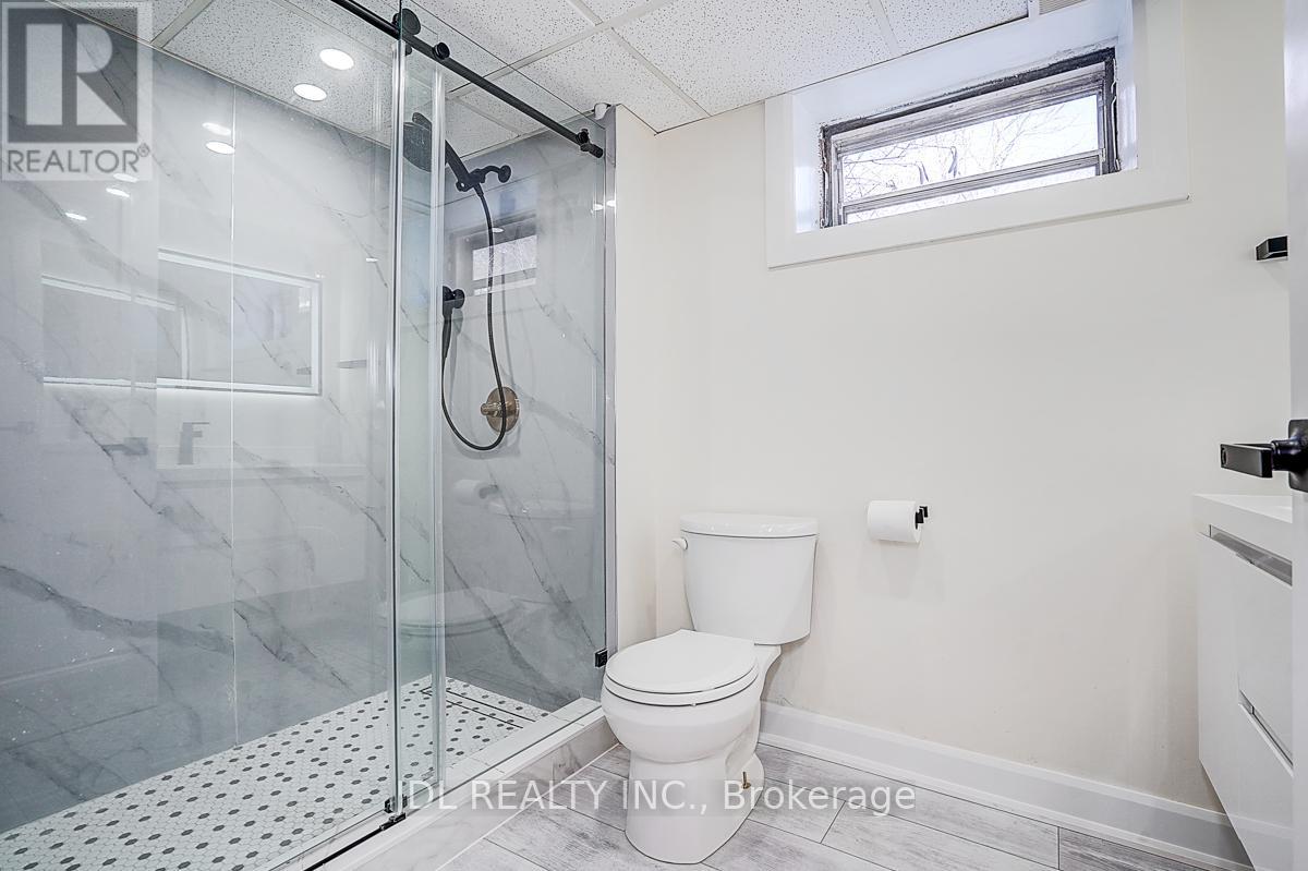 15 CROSSBURN DRIVE - 43