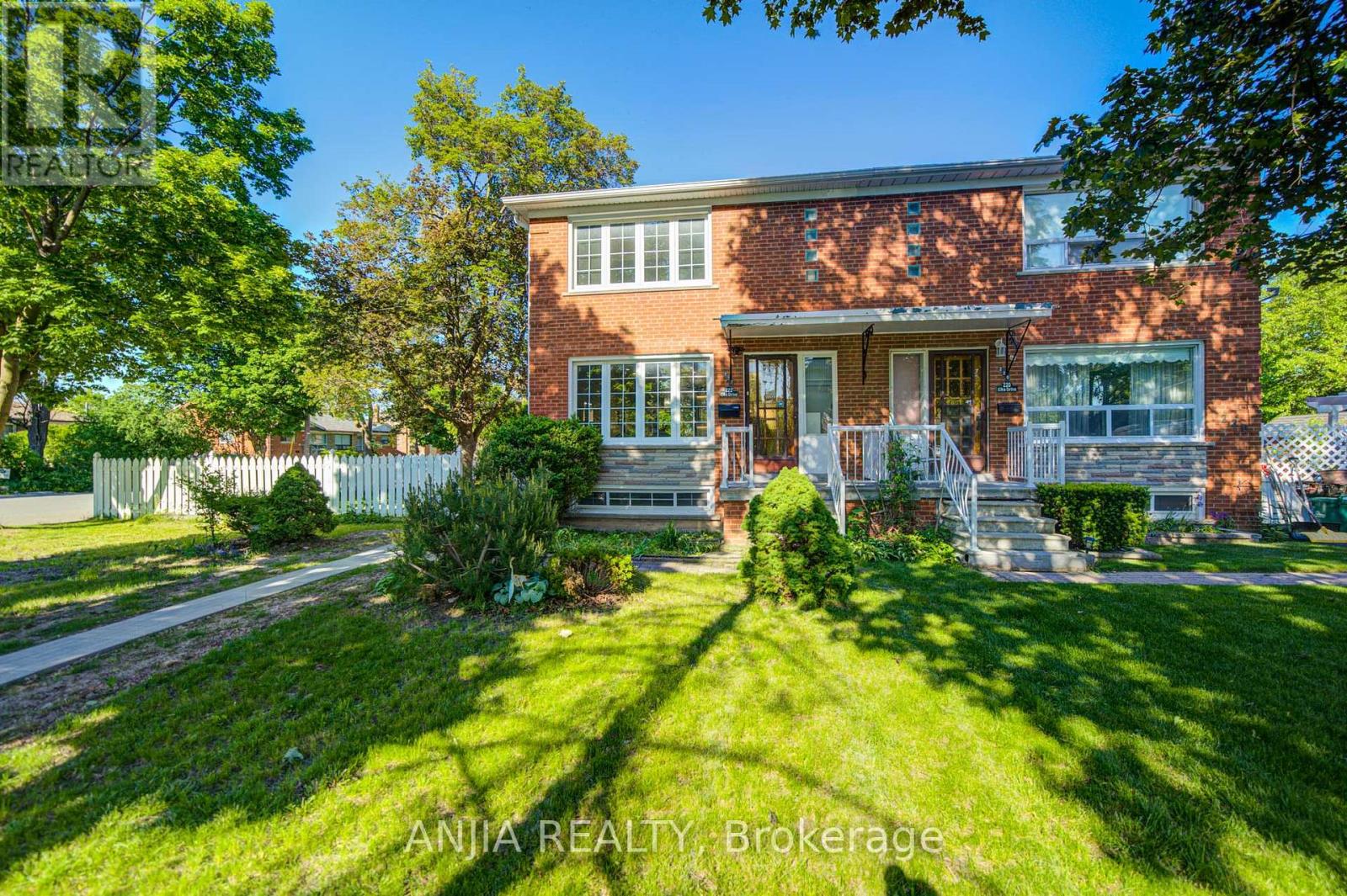 Photo of 222 ELKA DRIVE