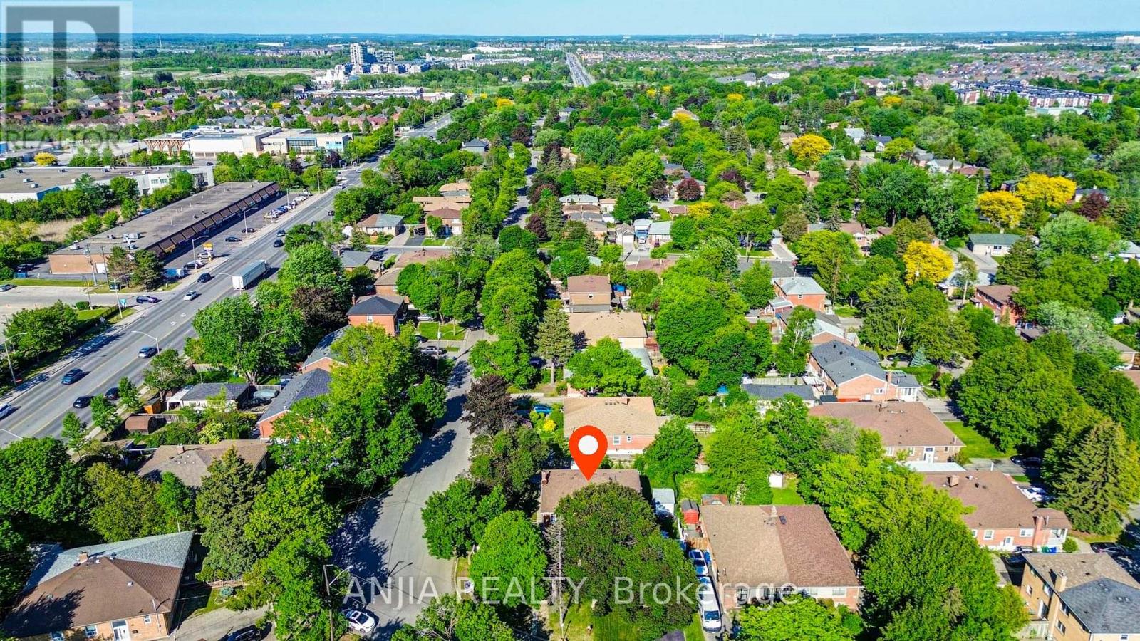 222 ELKA DRIVE - 3