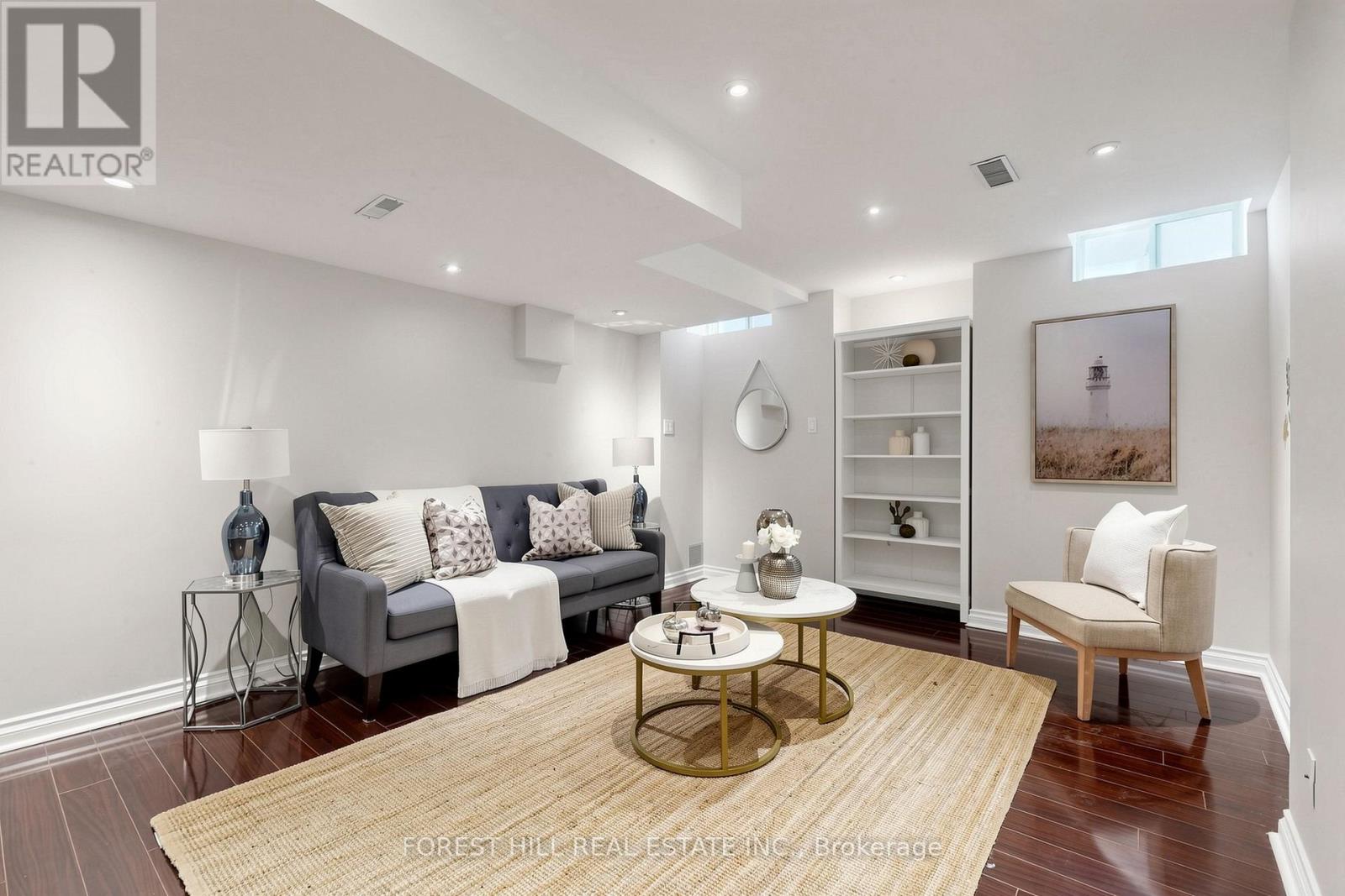 147 SILVER LINDEN DRIVE - 38