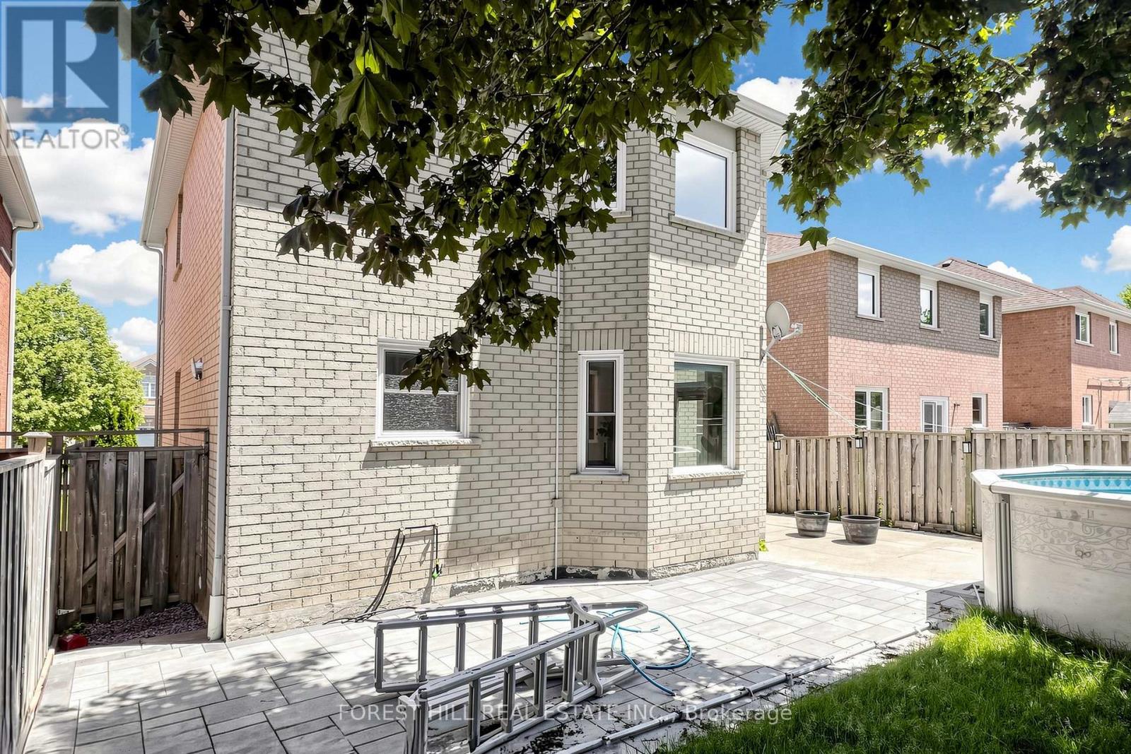 147 SILVER LINDEN DRIVE - 46