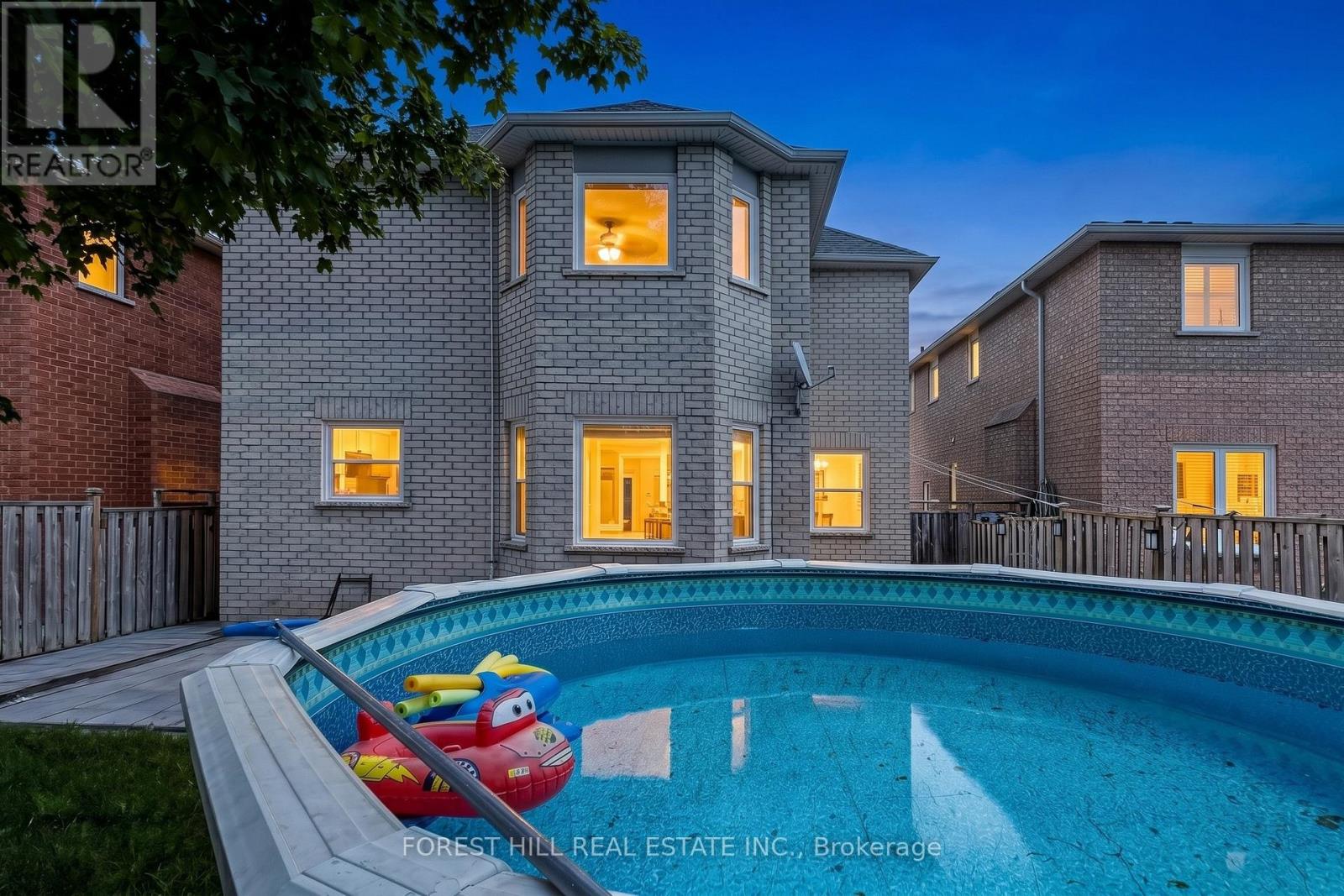 147 SILVER LINDEN DRIVE - 49