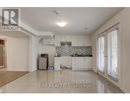 2768 Davis Drive, East Gwillimbury, ON L3Y4W1 Photo 9