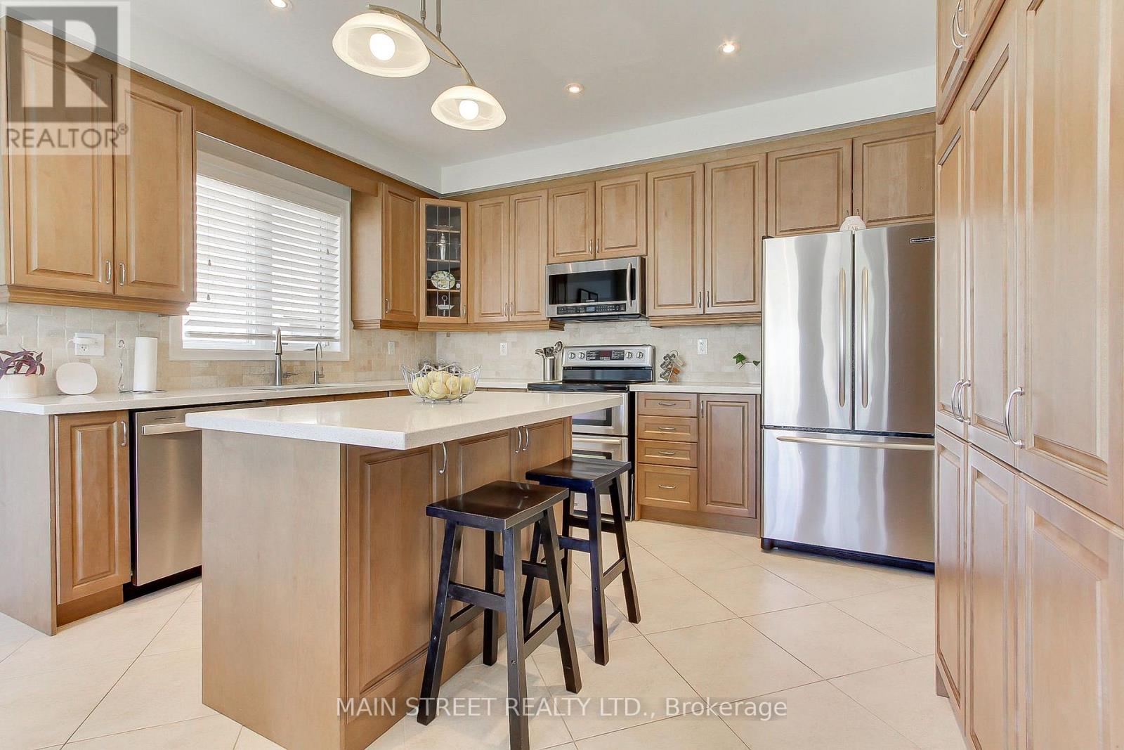 14 REGINALD LAMB CRESCENT - 14