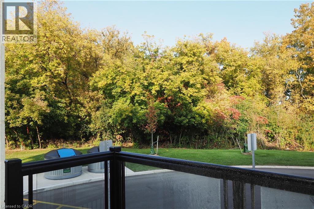 25 ISHERWOOD Avenue Unit# 98