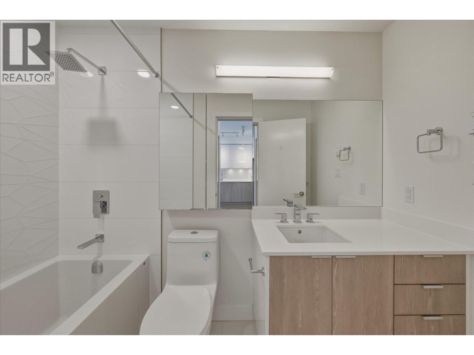 1 Bed, 1 Bath Condo for Sale in Squamish – 402 37881 CLEVELAND AVENUE, Squamish – MLS# R3132093 - Image 10