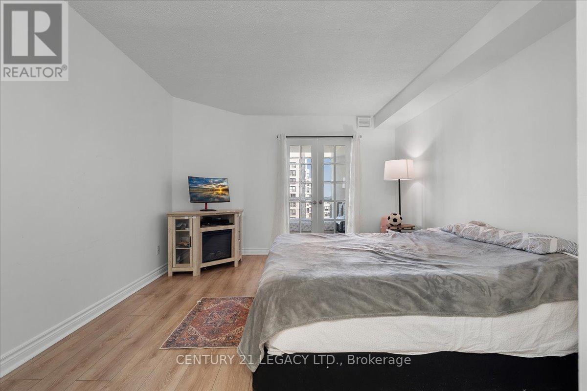 #1207 2269 LAKE SHORE BOULEVARD W - 20
